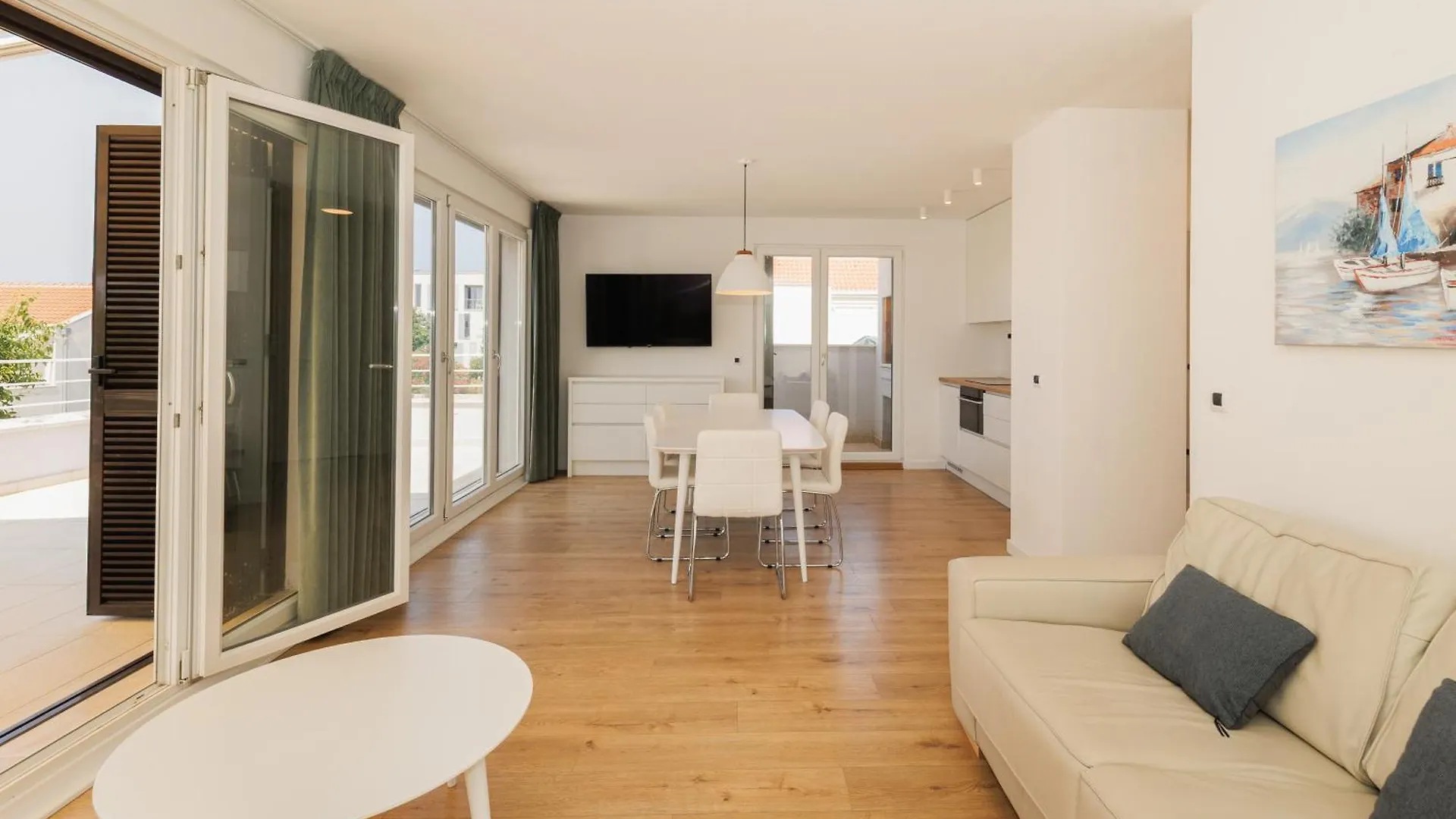 佩特坎内Sunny Side Casa By Belmont Realty公寓 公寓 佩特坎内